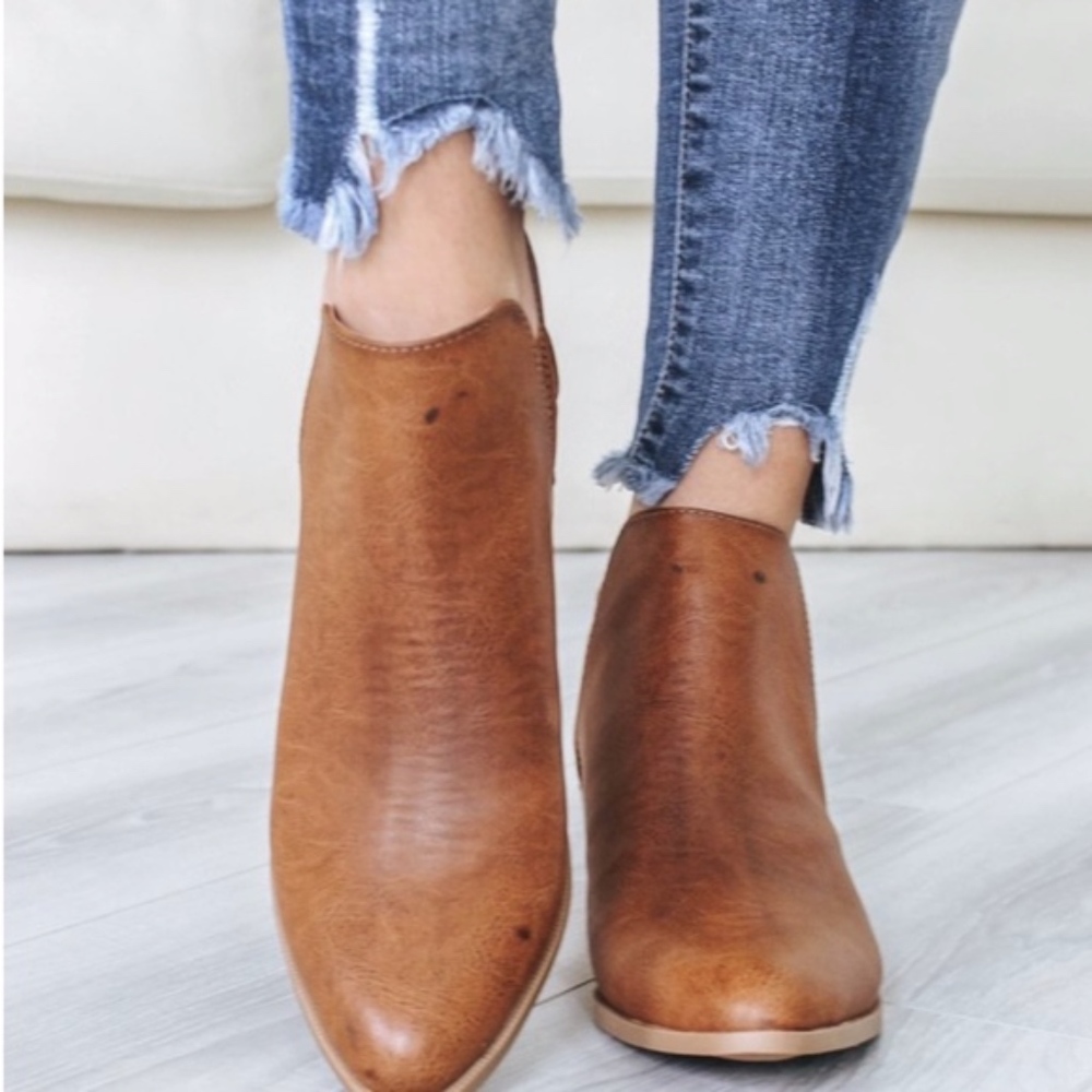 DOLLY Cut out Booties - Cognac - Picture 6 of 7